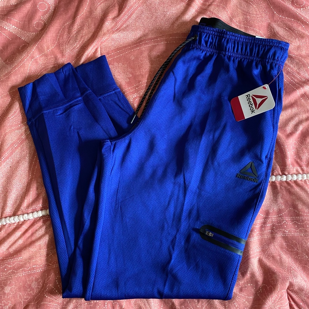 MENS slim Reebok Joggers with pockets